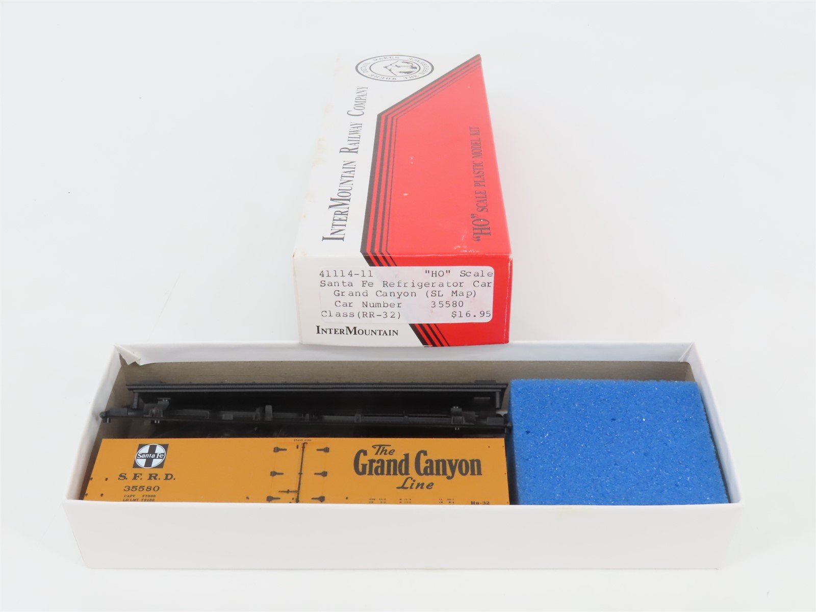 HO Scale InterMountain Kit 41114-11 SFRD Santa Fe "Grand Canyon" Reefer #35580