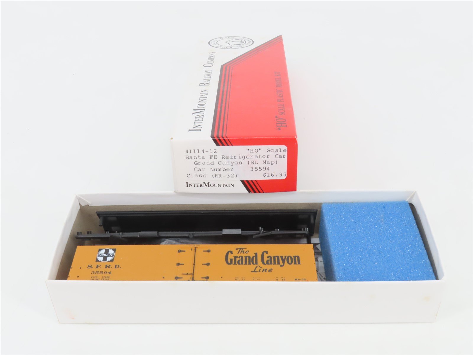 HO Scale InterMountain Kit 41114-12 SFRD Santa Fe "Grand Canyon" Reefer #35594