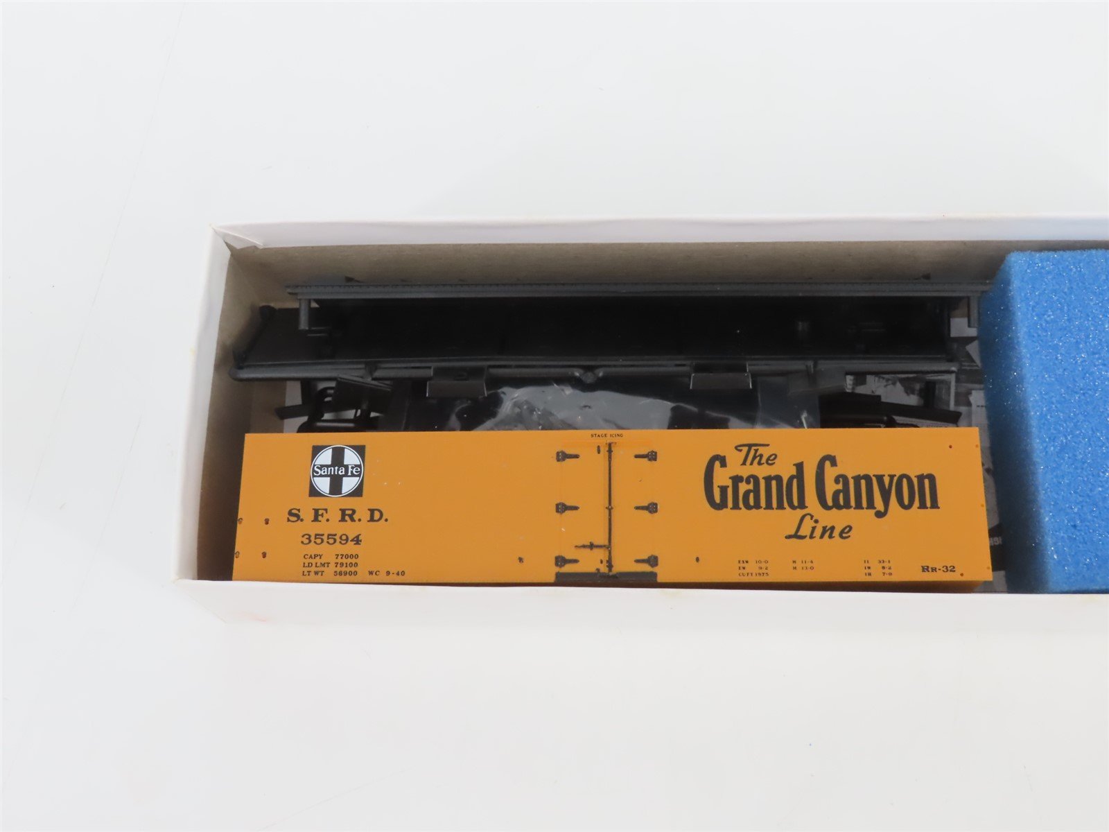 HO Scale InterMountain Kit 41114-12 SFRD Santa Fe 