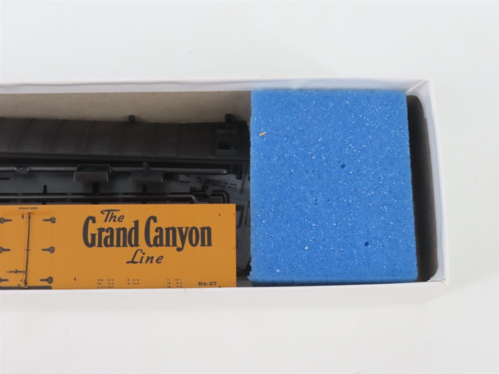 HO Scale InterMountain Kit 41103-33 SFRD Santa Fe 