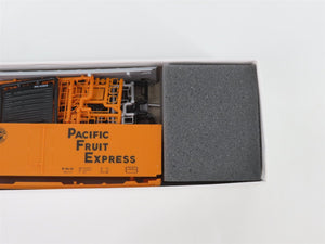 HO InterMountain Kit 41704P-04 UP SP PFE Pacific Fruit Express Reefer #43865