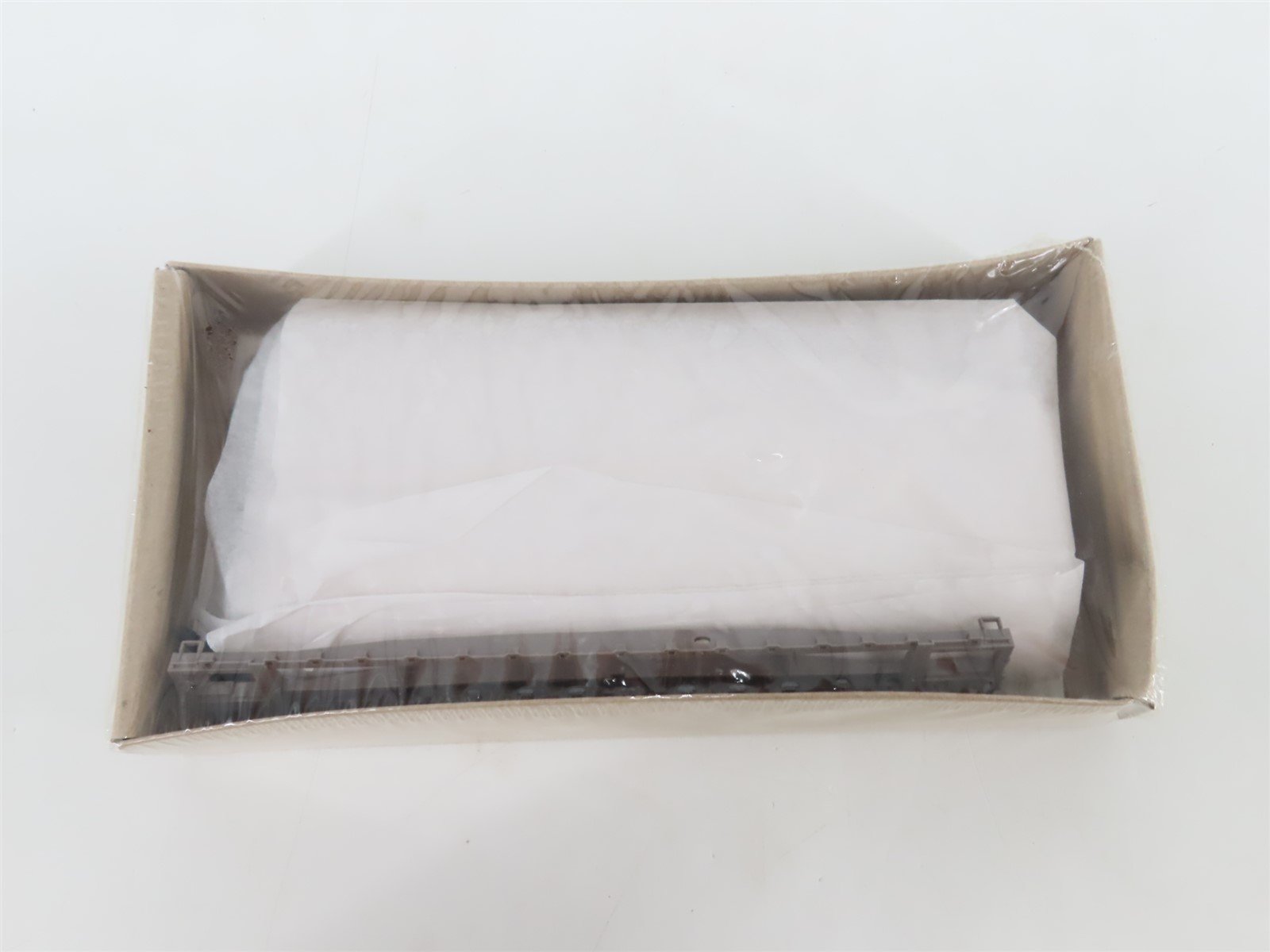 HO Scale Walthers Kit 932-3750 Undecorated 54' GSC Flat Car