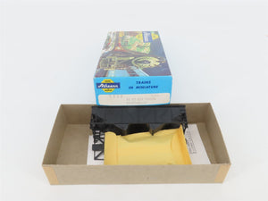 HO Scale Athearn Kit 5420 Undecorated 34' Composite Side 2-Bay Open Hopper