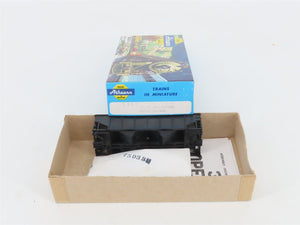 HO Scale Athearn Kit 5447 Undecorated 34' Rib Side 2-Bay Open Hopper