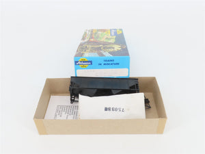 HO Scale Athearn Kit 5447 Undecorated 34' Rib Side 2-Bay Open Hopper