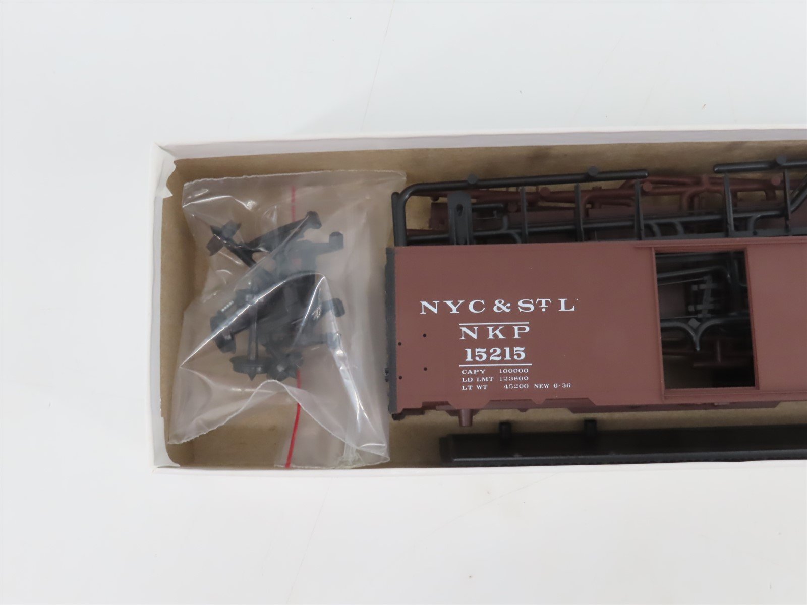 HO Scale IMWX/Des Plaines Hobbies Kit 114 NYC&StL NKP Viking Roof Box Car #15215