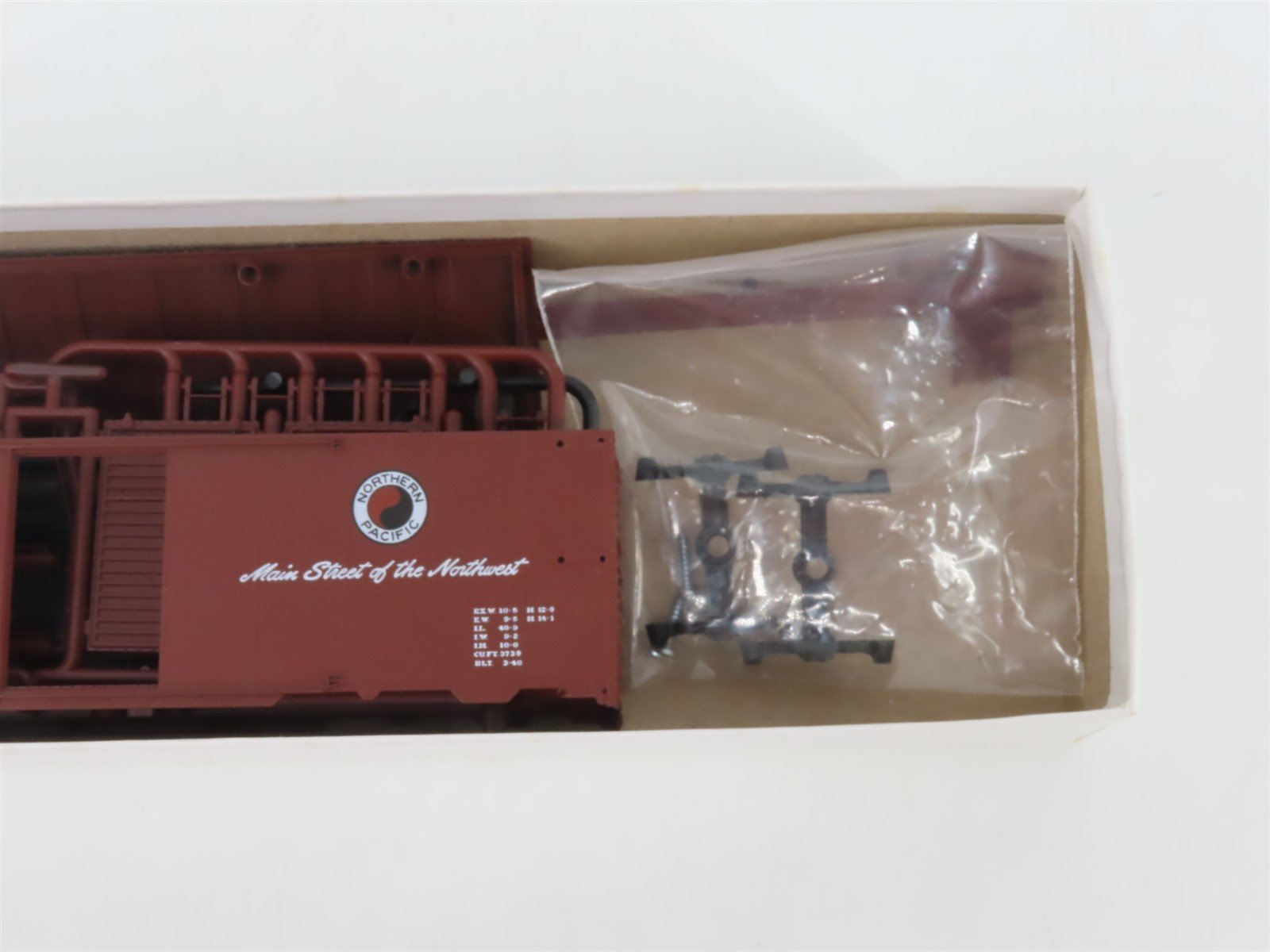 HO IMWX Kit HOBNP135 NP Northern Pacific 