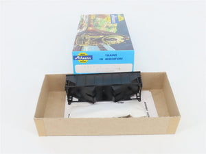HO Scale Athearn Kit 5447 Undecorated 34' 2-Bay Rib Side Open Hopper