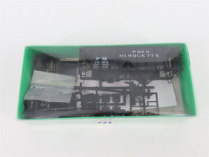 HO Scale Bowser Kit 55633 PM Pere Marquette 70-Ton 2-Bay Covered Hopper #20001
