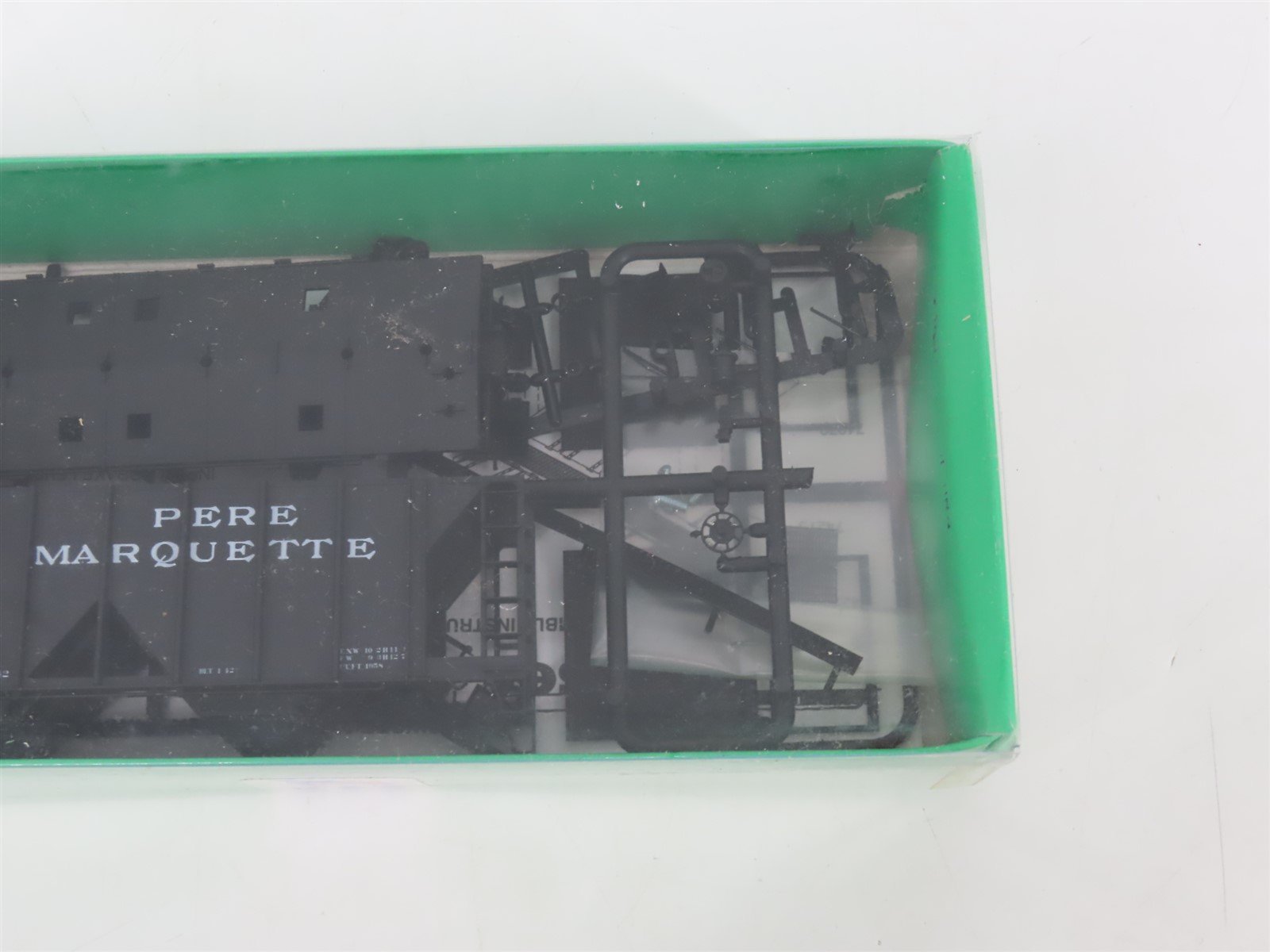 HO Scale Bowser Kit 55633 PM Pere Marquette 2-Bay Covered Hopper #20024 - SEALED