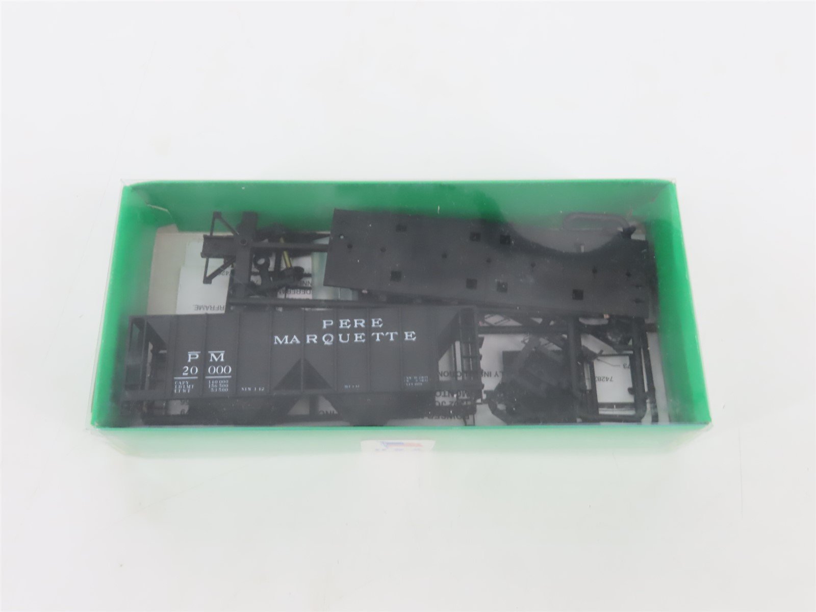 HO Scale Bowser Kit 55633 PM Pere Marquette 2-Bay Covered Hopper #20000 - SEALED