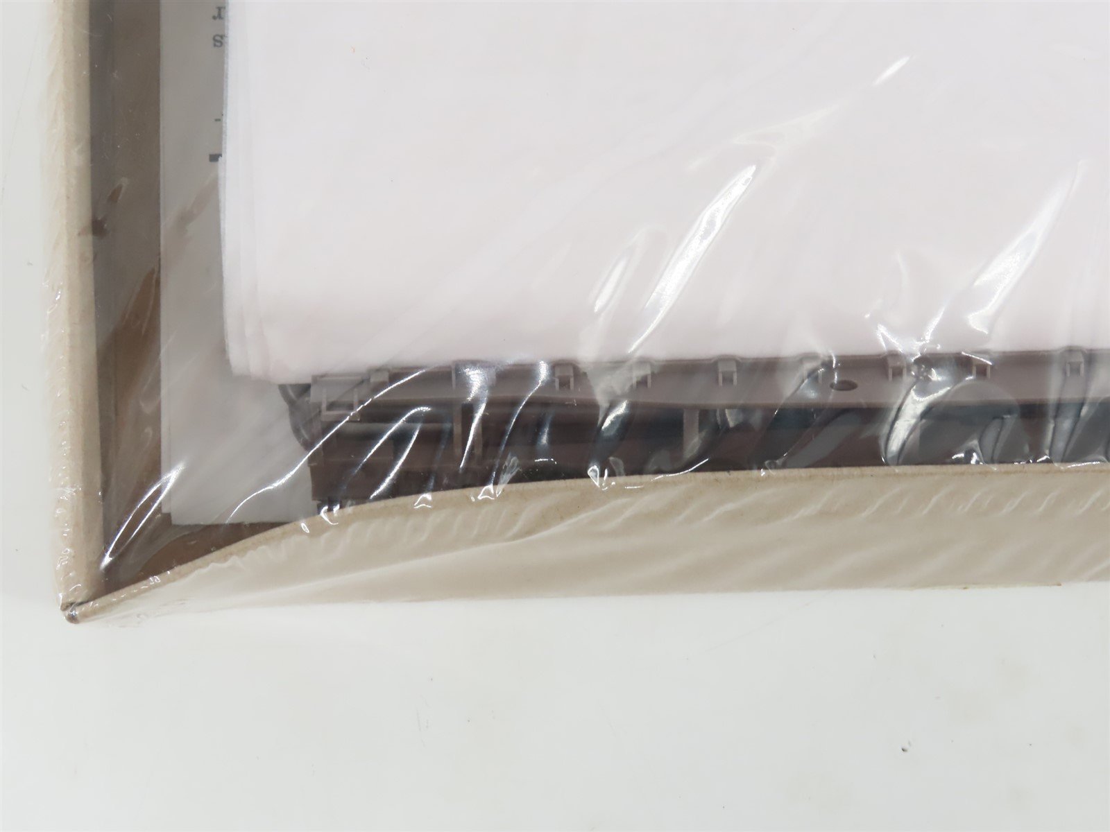 HO Scale Walthers Kit 932-3750 Undecorated 54' GSC Flat Car