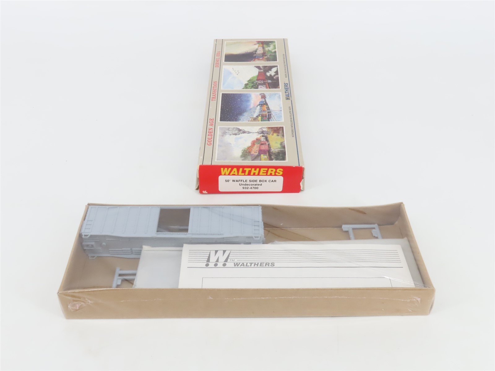 HO Scale Walthers Kit 932-4700 Undecorated 50' Waffle Side Box Car
