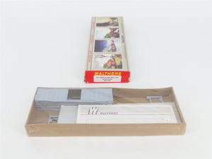 HO Scale Walthers Kit 932-4700 Undecorated 50' Waffle Side Box Car