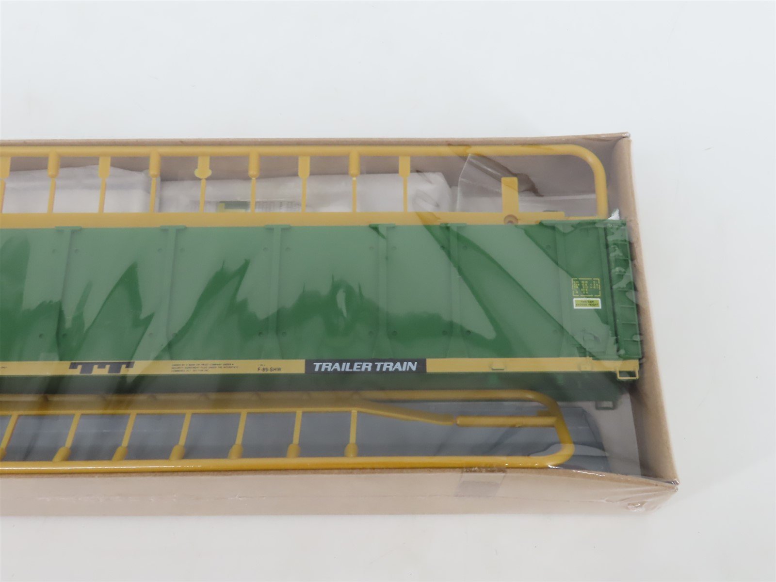 HO Scale Walthers Kit 932-4805 TTGX MKT 89' Enclosed Auto Carrier #254176