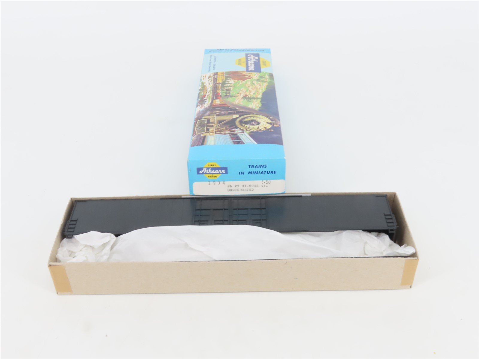 HO Scale Athearn Kit 1974 Undecorated 86' Hi-Cube 4-Door Box Car