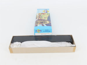 HO Scale Athearn Kit 1974 Undecorated 86' Hi-Cube 4-Door Box Car
