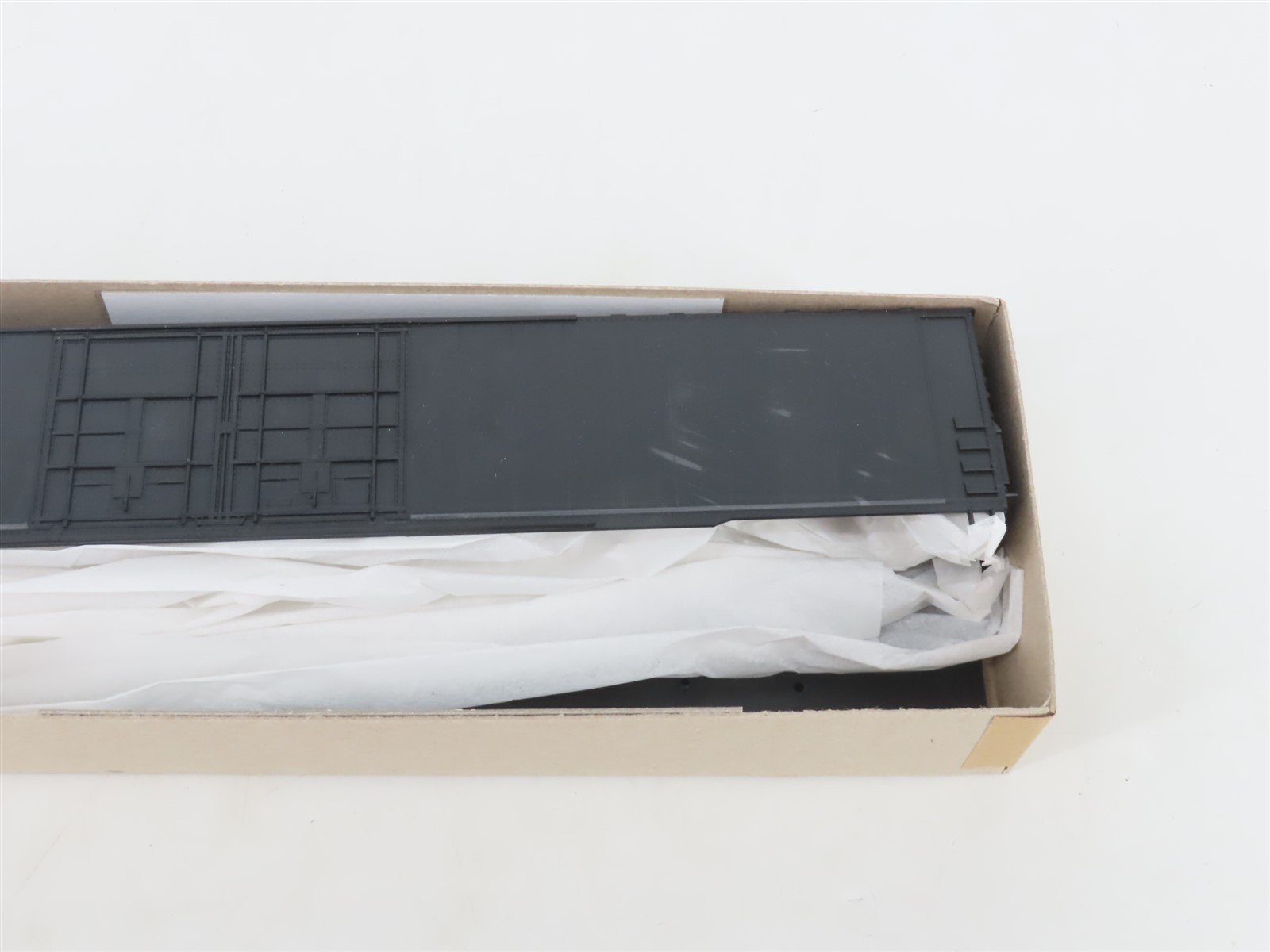 HO Scale Athearn Kit 1974 Undecorated 86' Hi-Cube 4-Door Box Car