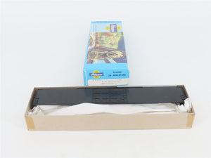 HO Scale Athearn Kit 1974 Undecorated 86' Hi-Cube 4-Door Box Car