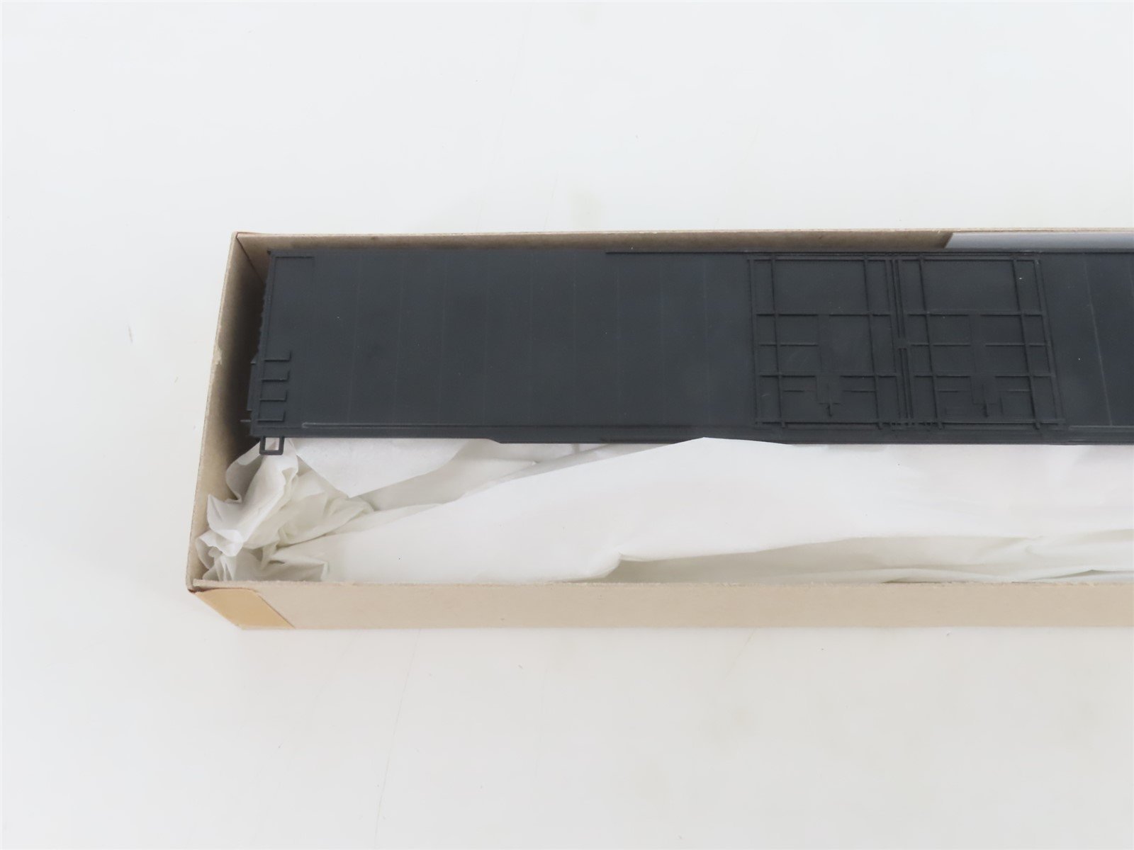 HO Scale Athearn Kit 1974 Undecorated 86' Hi-Cube 4-Door Box Car