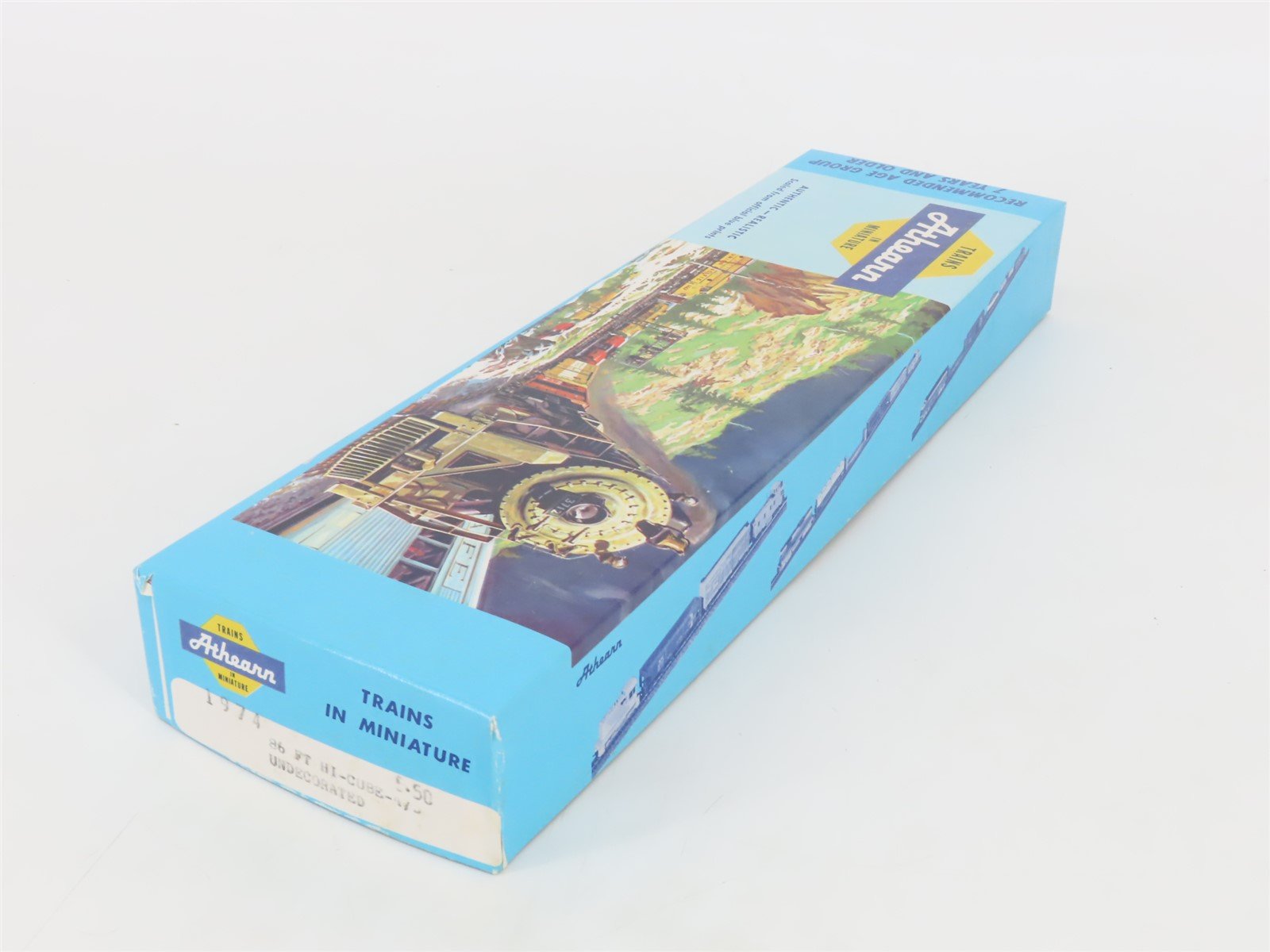 HO Scale Athearn Kit 1974 Undecorated 86' Hi-Cube 4-Door Box Car