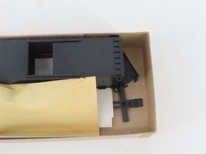 HO Scale Athearn Kit 1200 Undecorated 40' Box Car