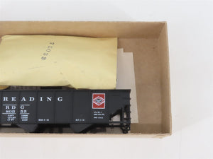 HO Scale Athearn/Bev-Bel Kit 1336-2 RDG Reading 34' 2-Bay Rib Side Hopper #80355