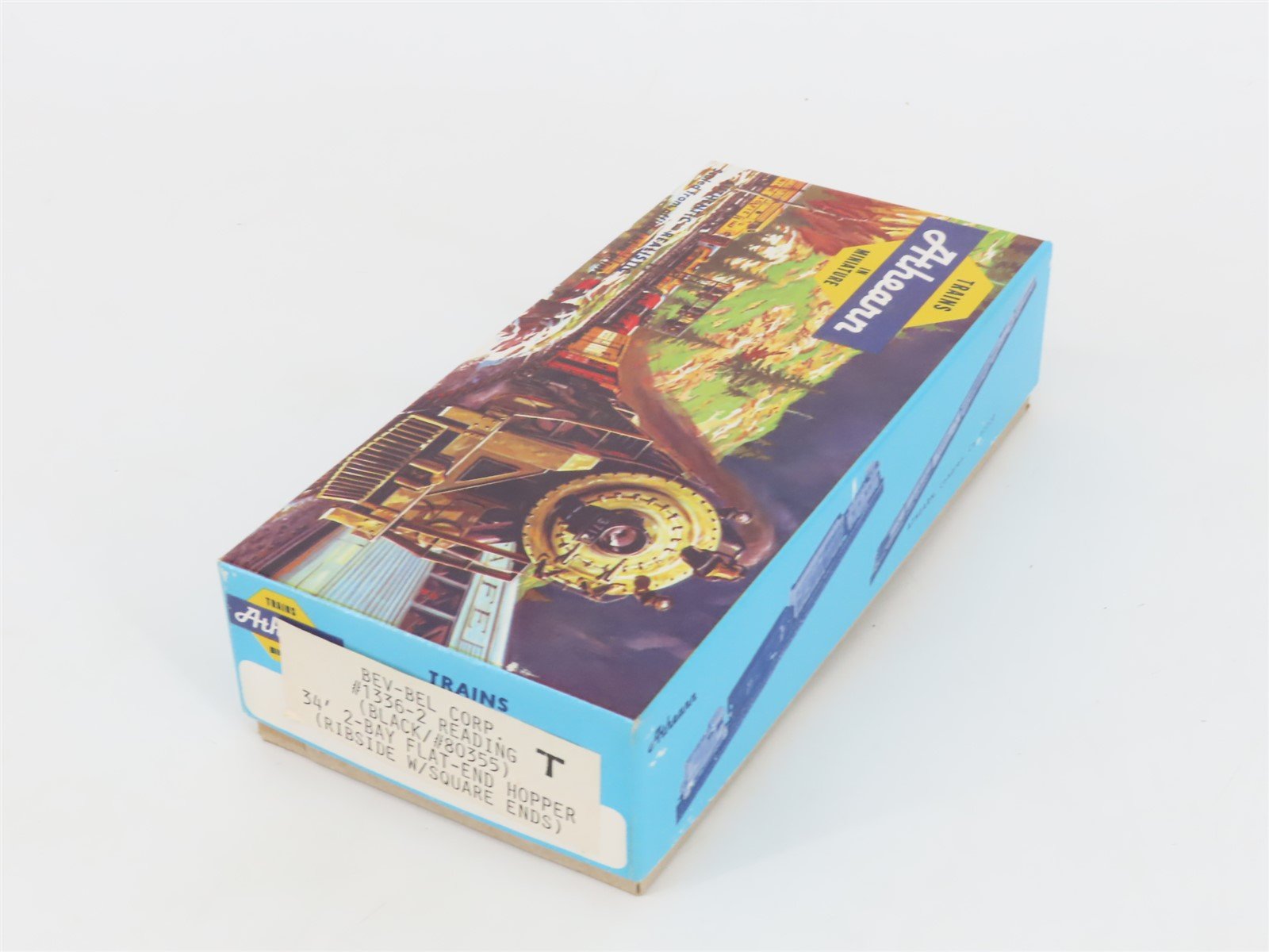 HO Scale Athearn/Bev-Bel Kit 1336-2 RDG Reading 34' 2-Bay Rib Side Hopper #80355