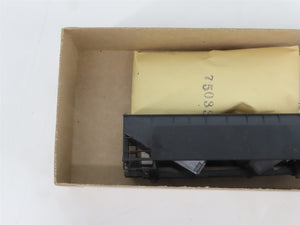 HO Scale Athearn Kit 5400 Undecorated 34' 2-Bay Offset Side Open Hopper