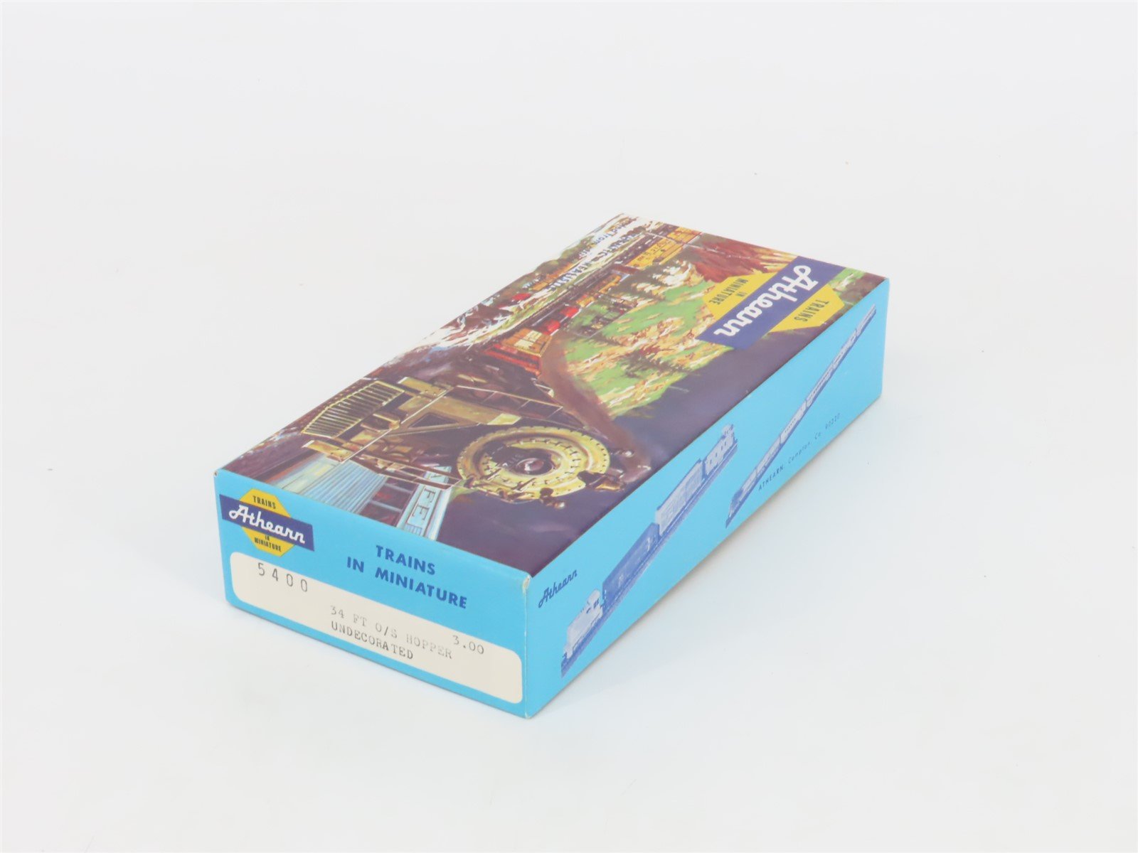 HO Scale Athearn Kit 5400 Undecorated 34' 2-Bay Offset Side Open Hopper
