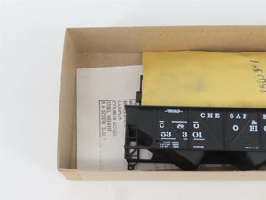 HO Scale Athearn Kit C&O Chesapeake & Ohio 34' 2-Bay Open Hopper #53301