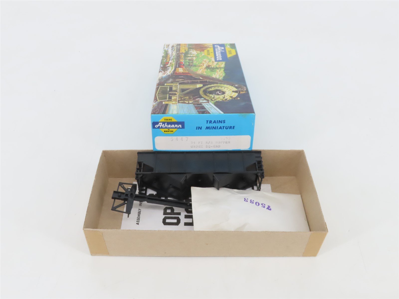 HO Scale Athearn Kit 5447 Undecorated Black 34' 2-Bay Rib Side Open Hopper