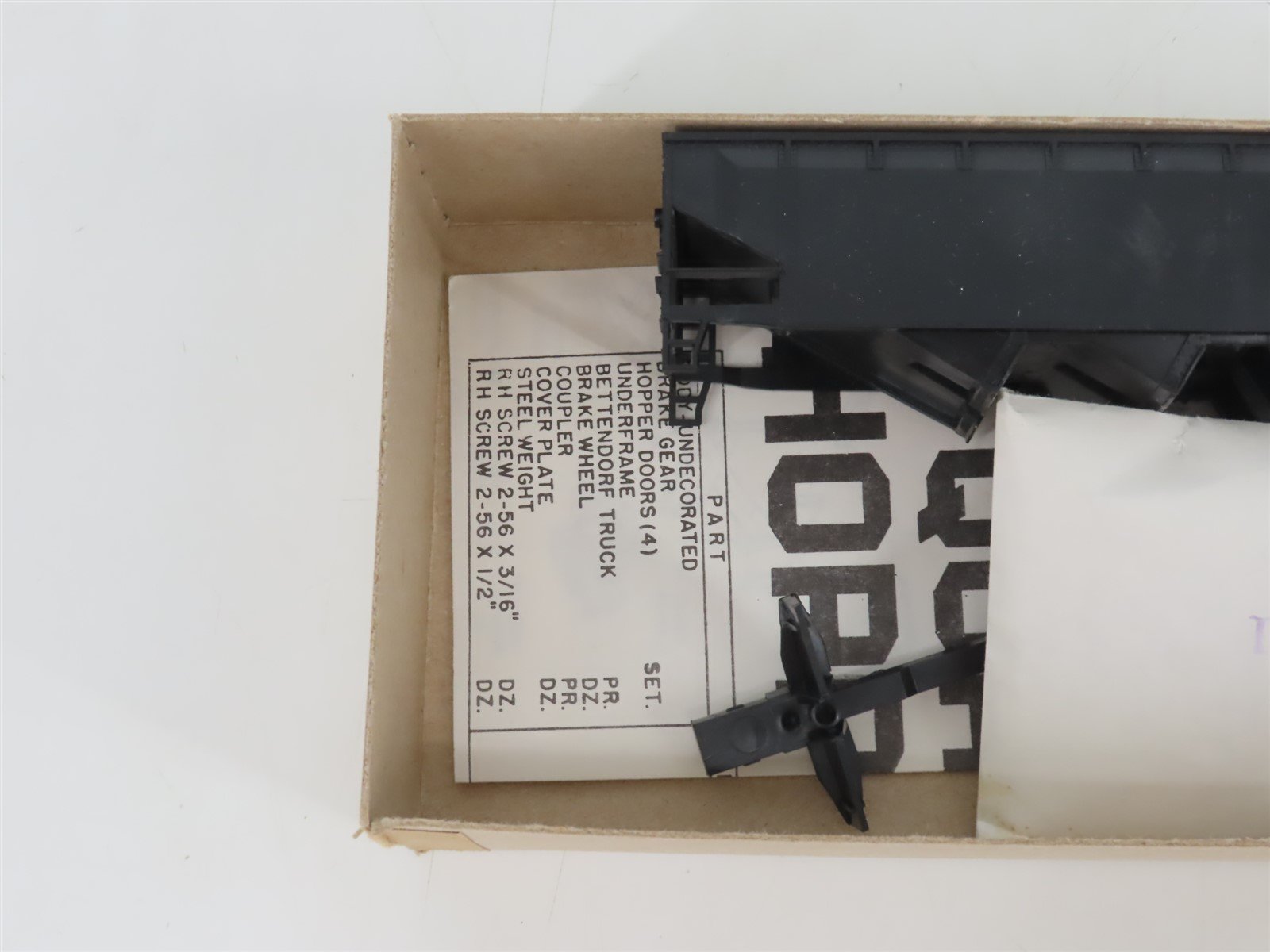 HO Scale Athearn Kit 1749 Undecorated Black 4- Bay Open Hopper