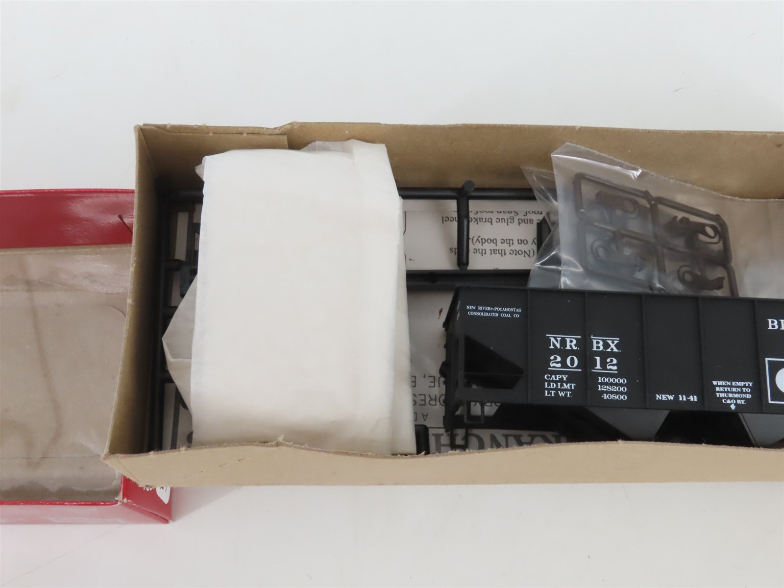HO Scale Branchline Kit NRBX Berwind USRA 55-Ton 2-Bay Open Hopper #2012
