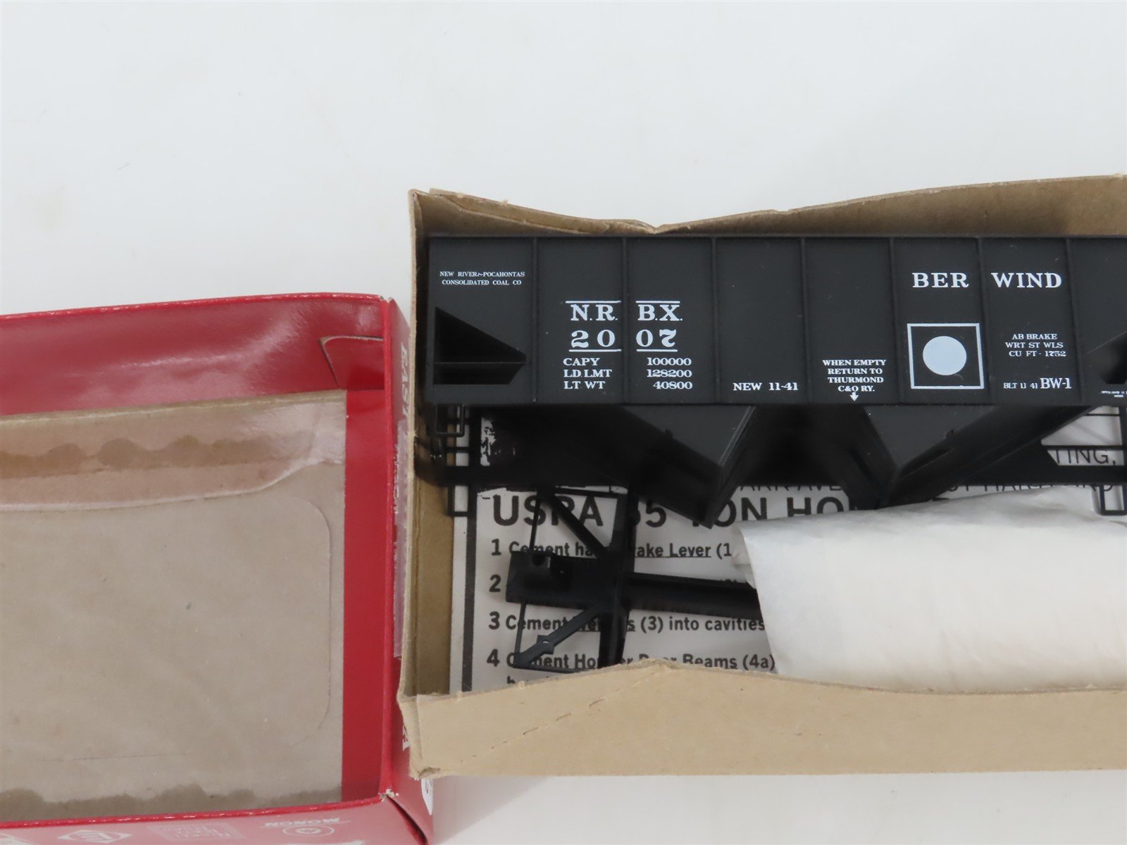 HO Scale Branchline Kit NRBX Berwind USRA 55-Ton 2-Bay Open Hopper #2007