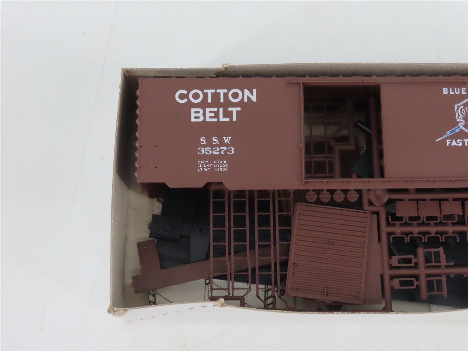 HO McKean Models Master Series Kit 713 SSW Cotton Belt Blue Streak Boxcar #35273