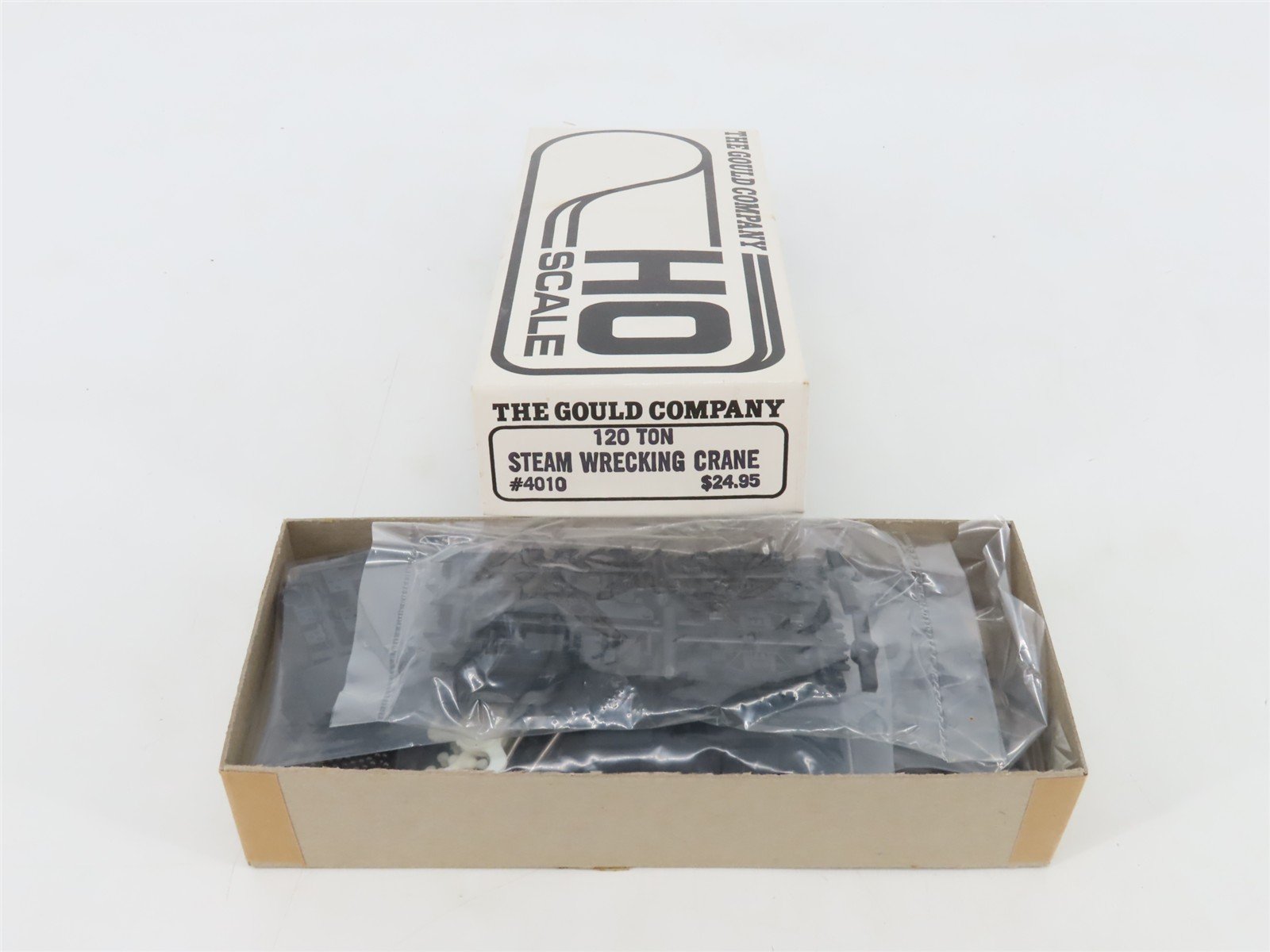 HO Scale The Gould Company Kit 4010 Undecorated Steam Wrecking Crane