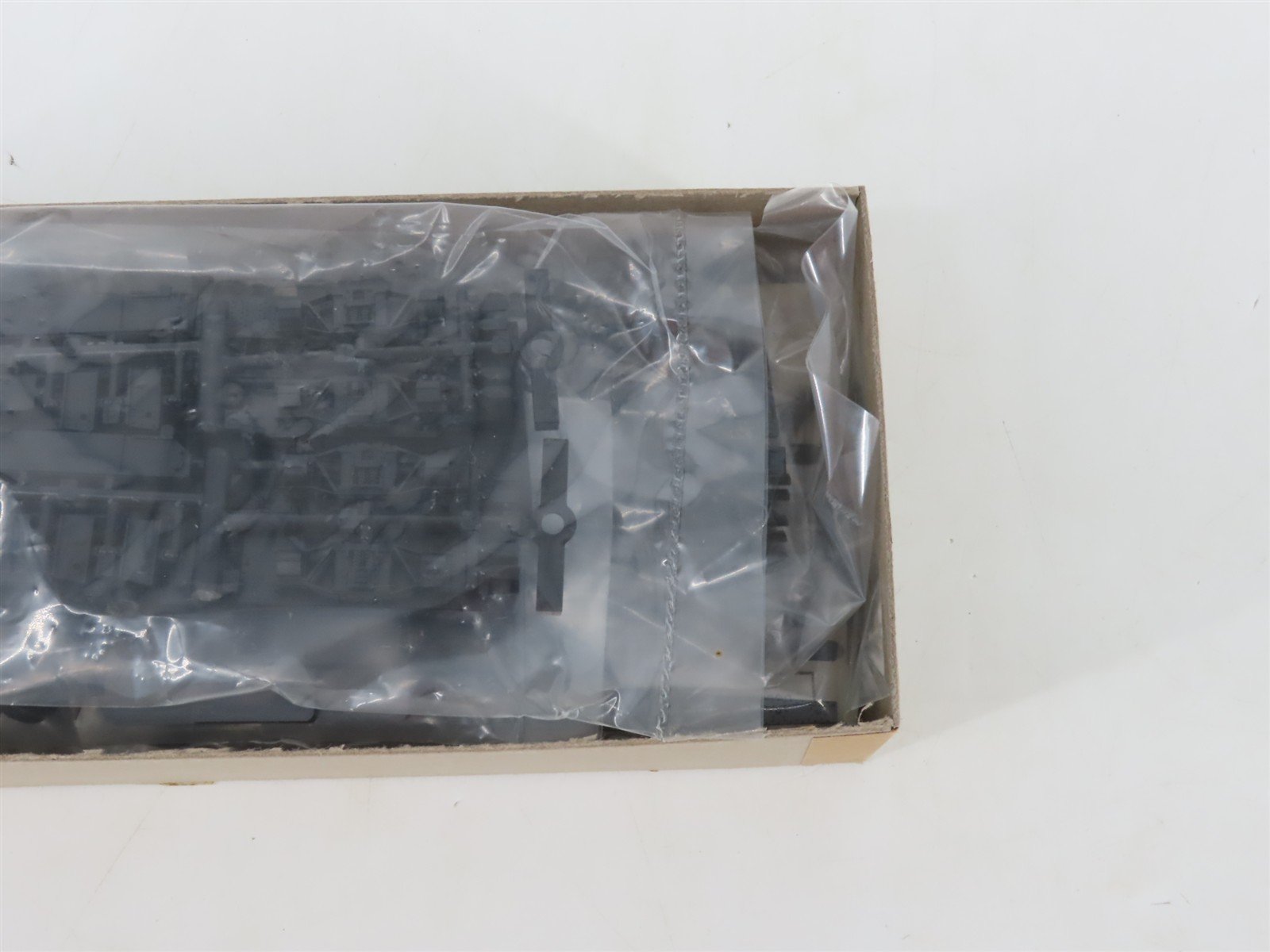 HO Scale The Gould Company Kit 4010 Undecorated Steam Wrecking Crane