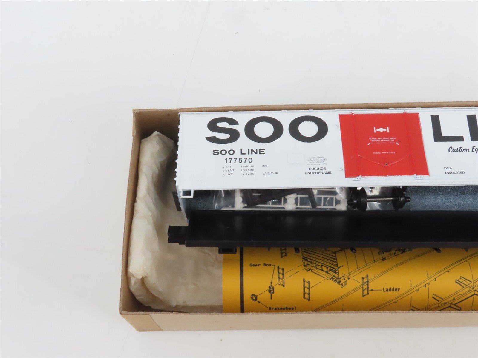 HO Scale Details West Kit BC-802 SOO Line 50' Plug Door Box Car #177570