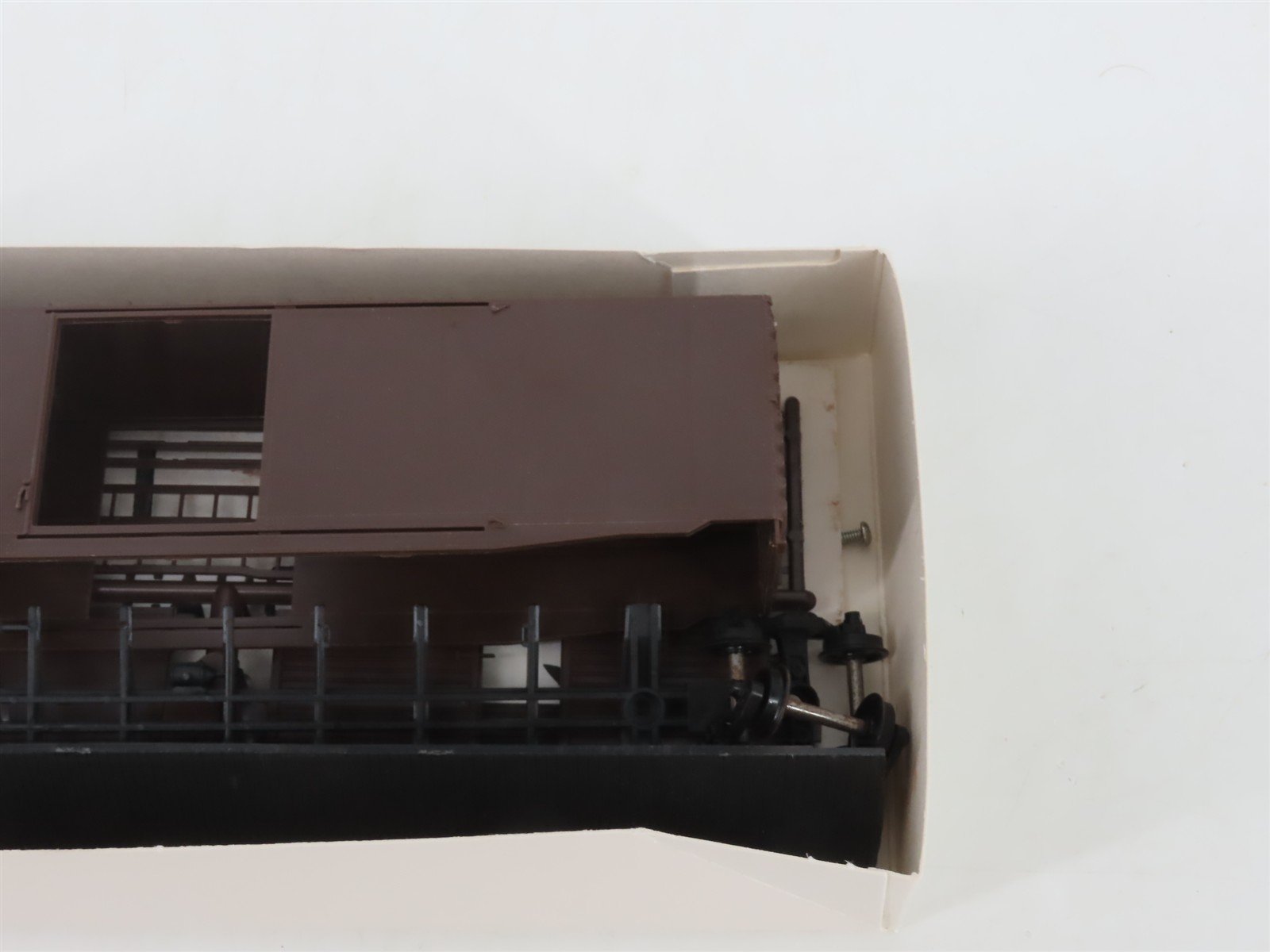 HO Scale Robin's Rails Kit 5300 Undecorated 50' PS-1 Single Door Box Car