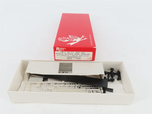 HO Scale Robin's Rails Kit 018-5300 Undecorated 50' PS-1 Single Door Box Car