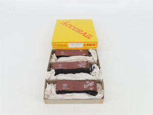 HO Scale Accurail Kit 3304 CB&Q, C&S, FW&D Burlington Route Box Cars 3-Pack