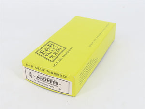 HO Scale E&B Valley/Walthers Kit 18-5014 UP Union Pacific 2-Bay Hopper #576