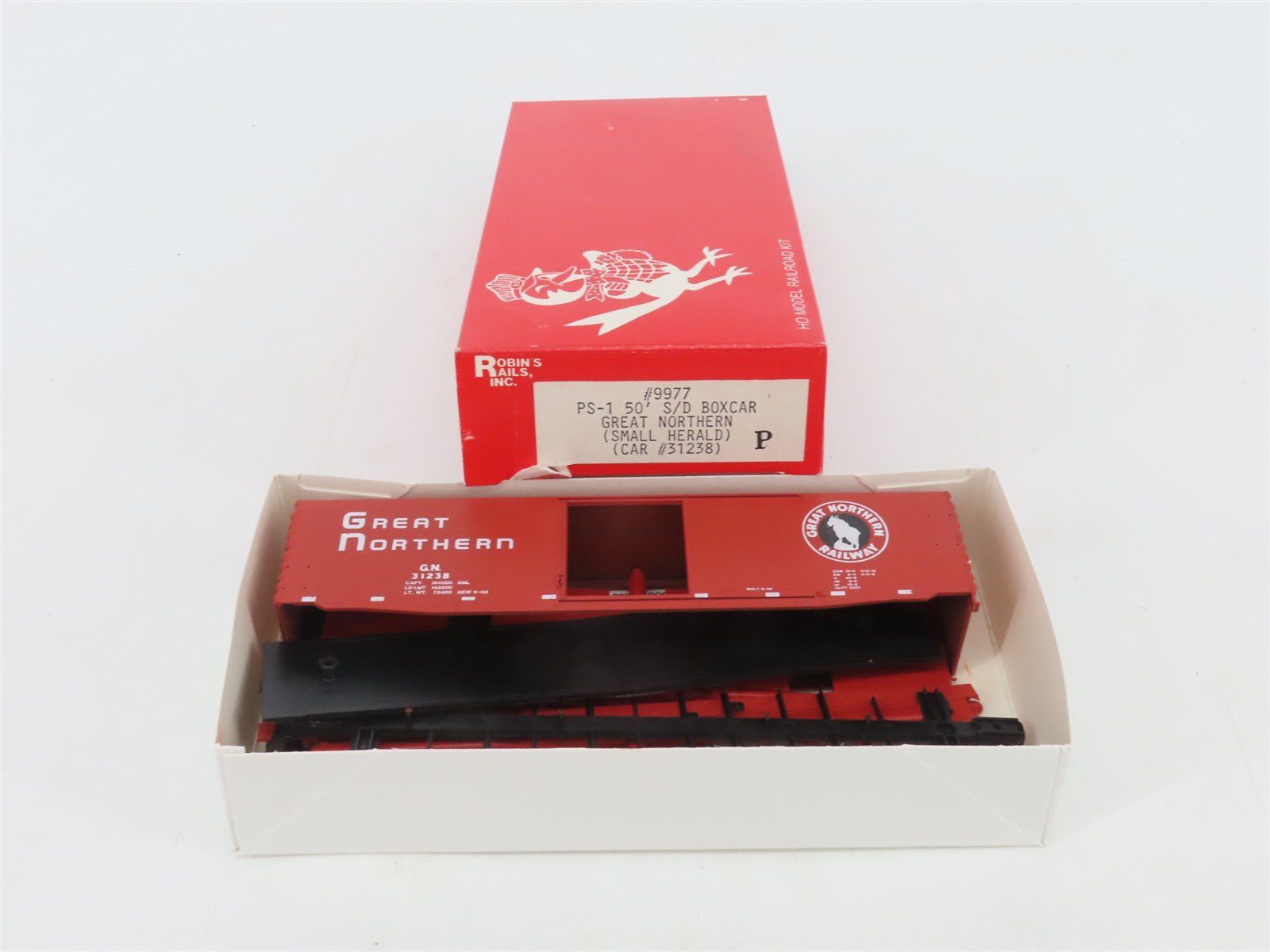 HO Scale Robin's Rails Kit 9977 GN Great Northern 50' Single Door Box Car #31238