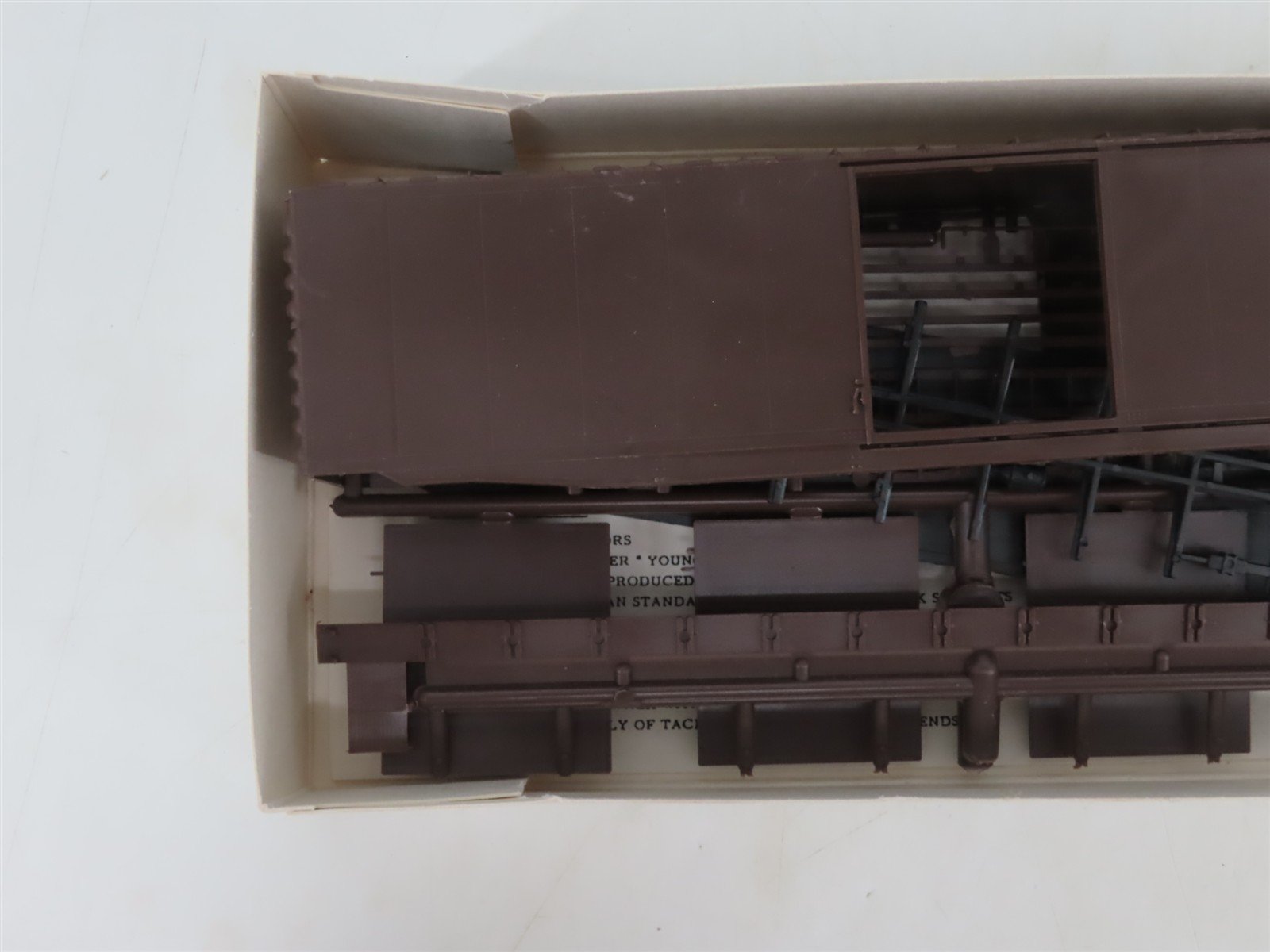 HO Scale Robin's Rails Kit 5300 Undecorated PS-1 50' Single Door Box Car