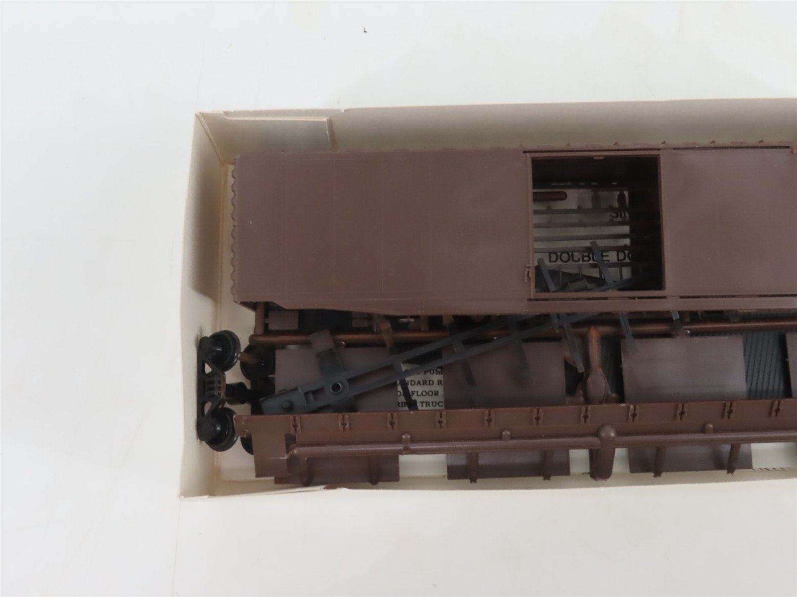 HO Scale Robin's Rails Kit 5300 Undecorated PS-1 50' Single Door Box Car