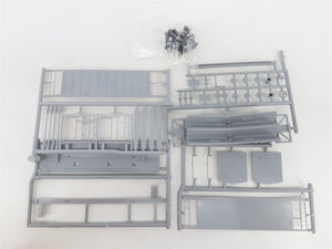HO Scale Eastern Car Works Kit 2600 Undecorated Airslide Covered Hopper