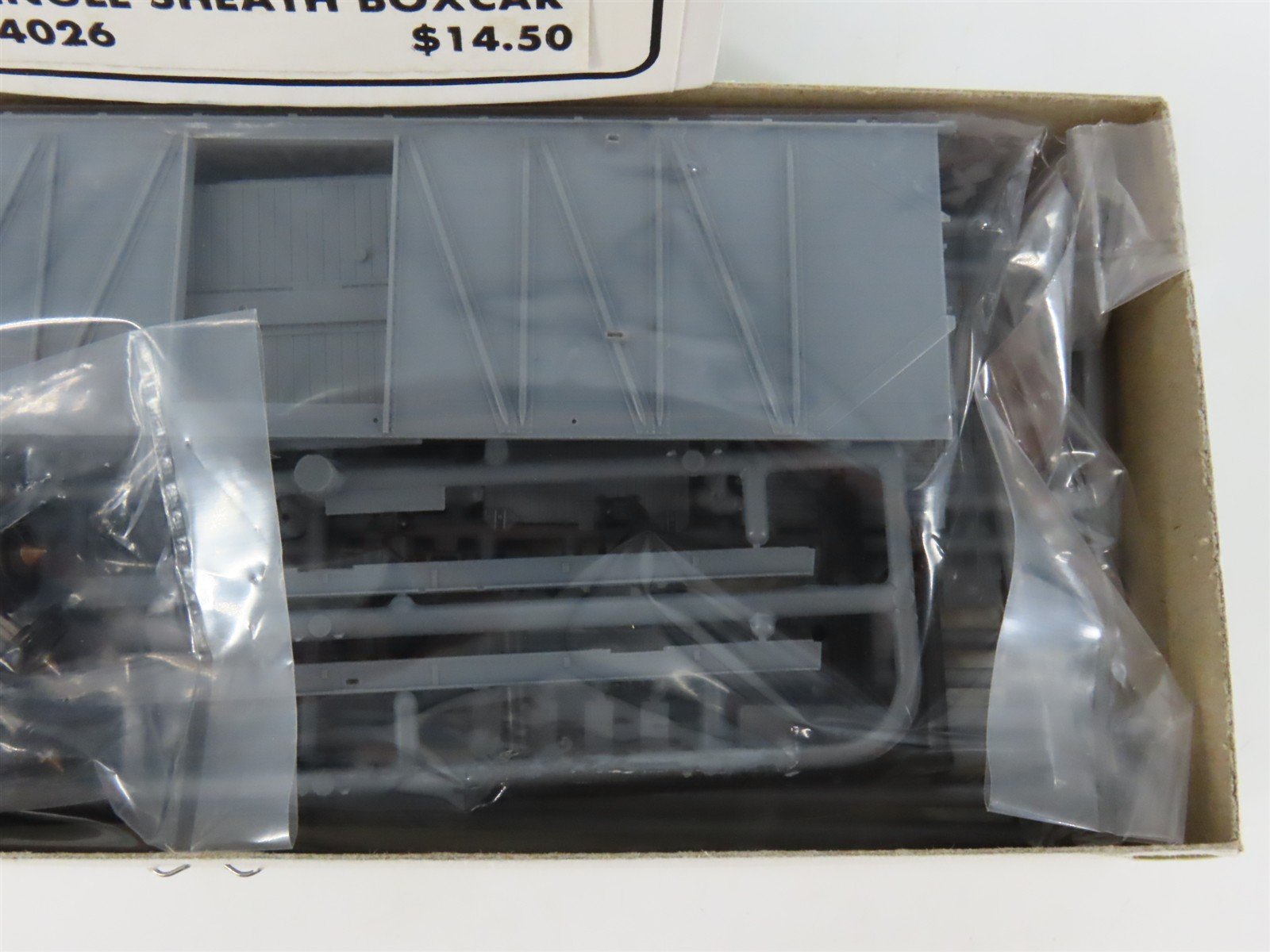 HO Scale Tichy 4026 Undecorated USRA Single Sheath Boxcar Kit