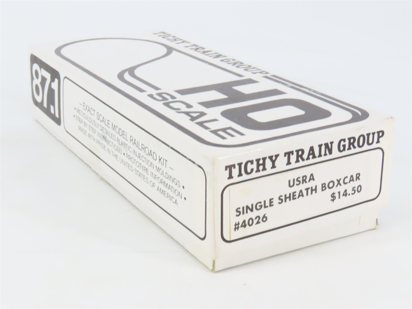 HO Scale Tichy 4026 Undecorated USRA Single Sheath Boxcar Kit