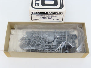HO Scale Gould Company 4020 USRA/ARAIII 10k Gallon Tank Car Kit